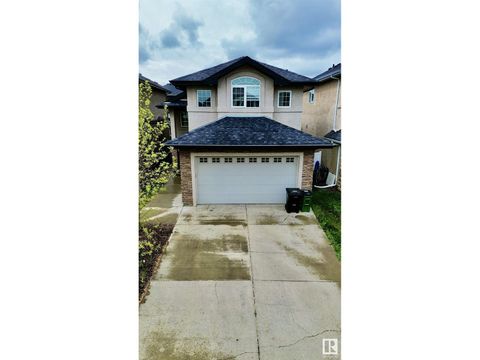 550 ALBANY WY NW Edmonton AB T6V1J6
