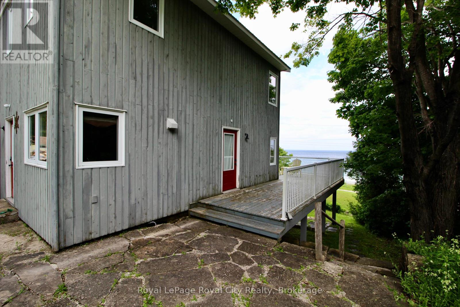 14 DOCK LANE