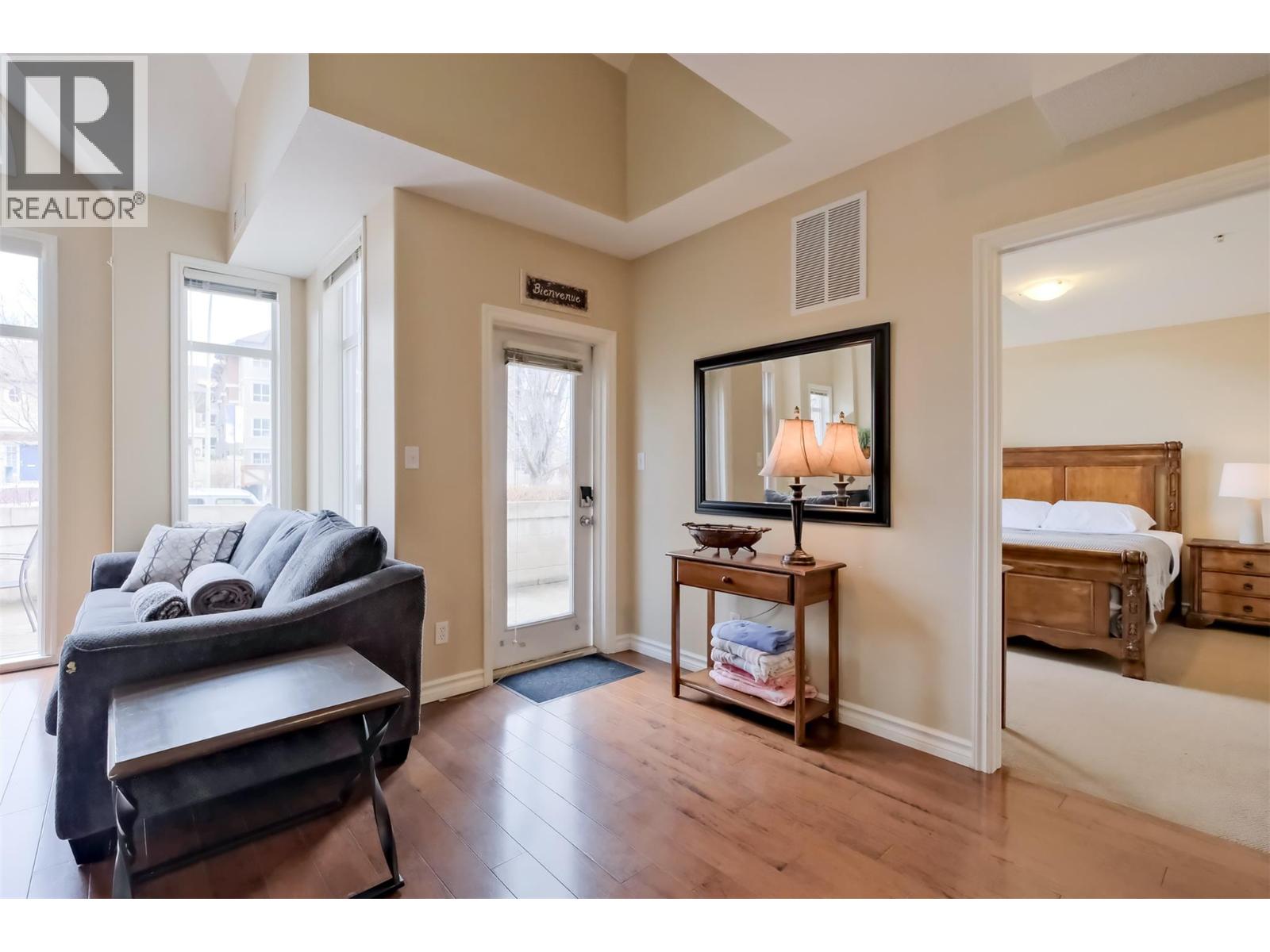 1128 Sunset Drive Unit# 101