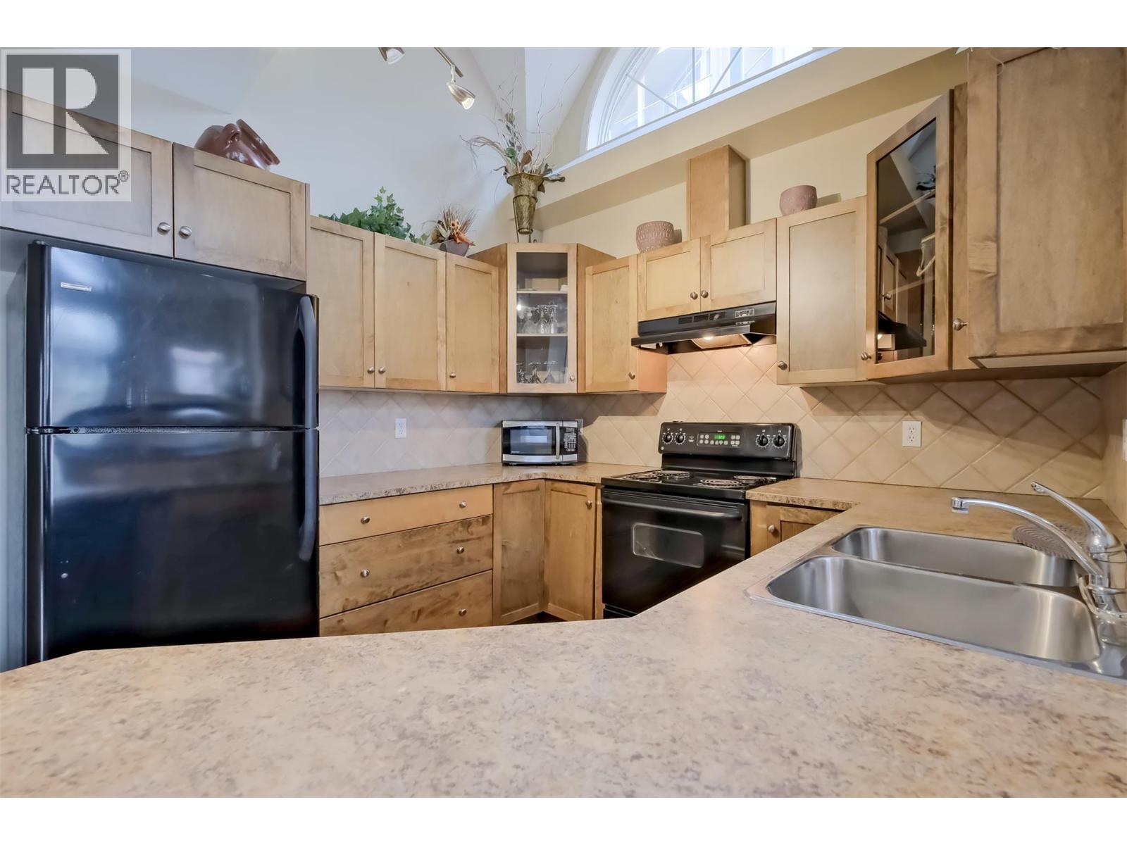 1128 Sunset Drive Unit# 101