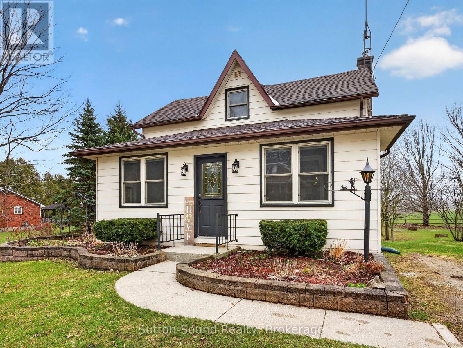 102018 GREY ROAD 5 ROAD