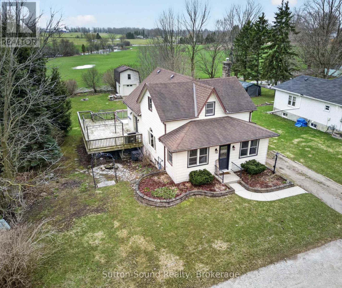 102018 GREY ROAD 5 ROAD