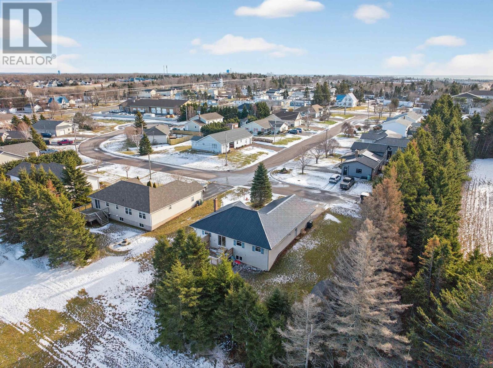 16 Arthur Holland Drive