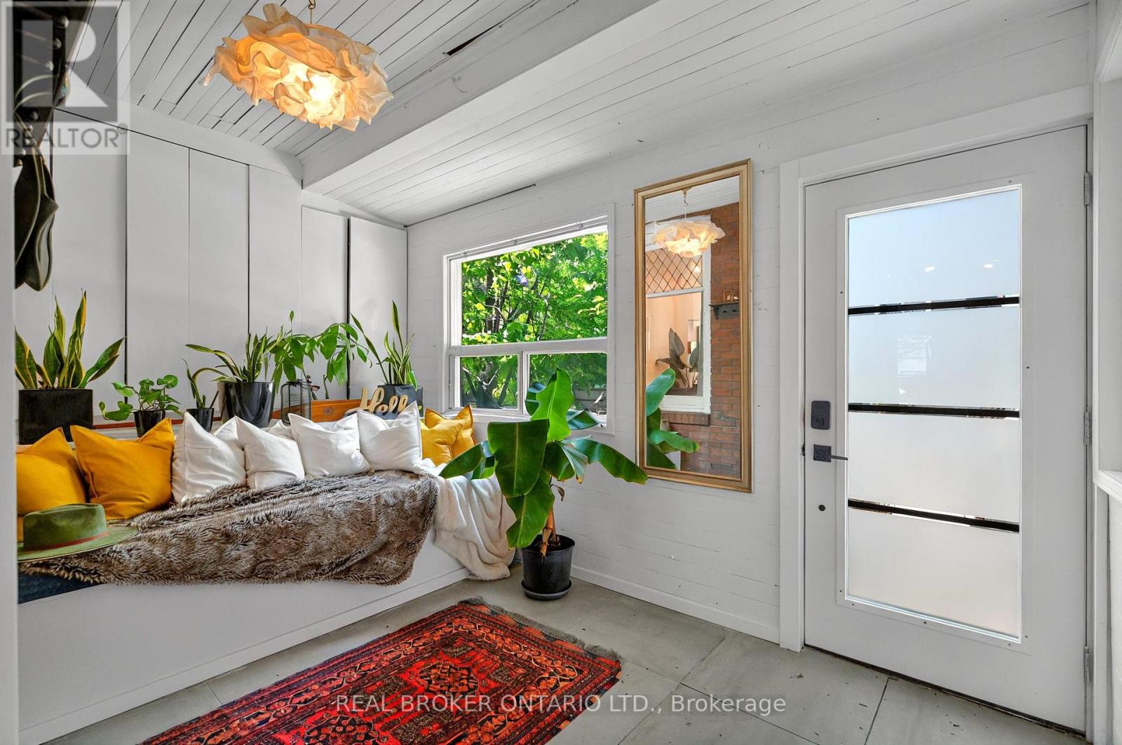 143 PARKMOUNT RD ROAD