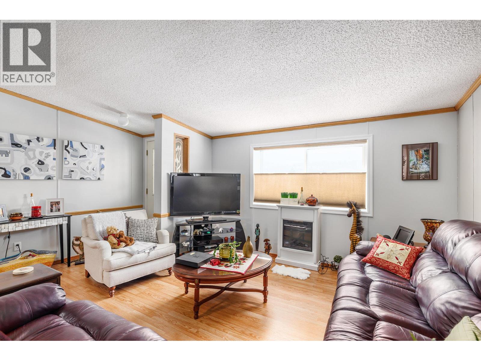 720 Commonwealth Road Unit# 212