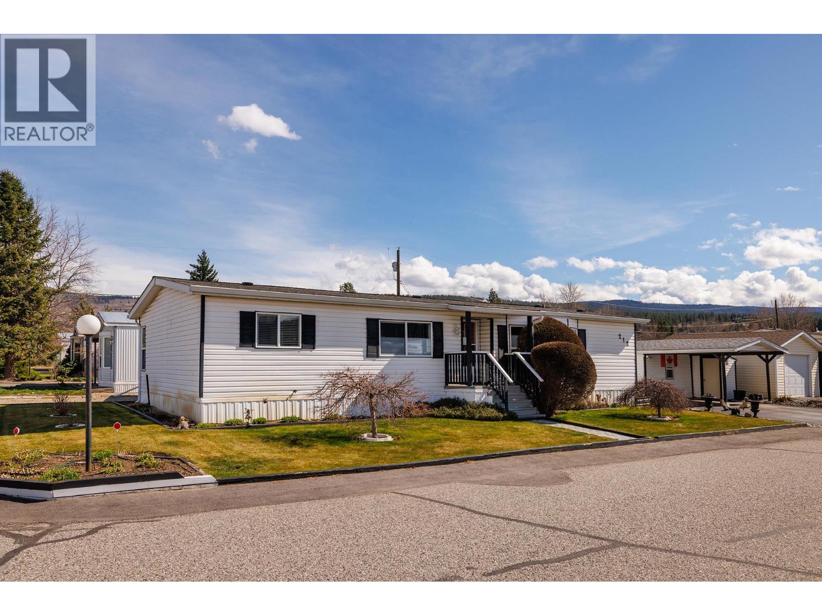 720 Commonwealth Road Unit# 212