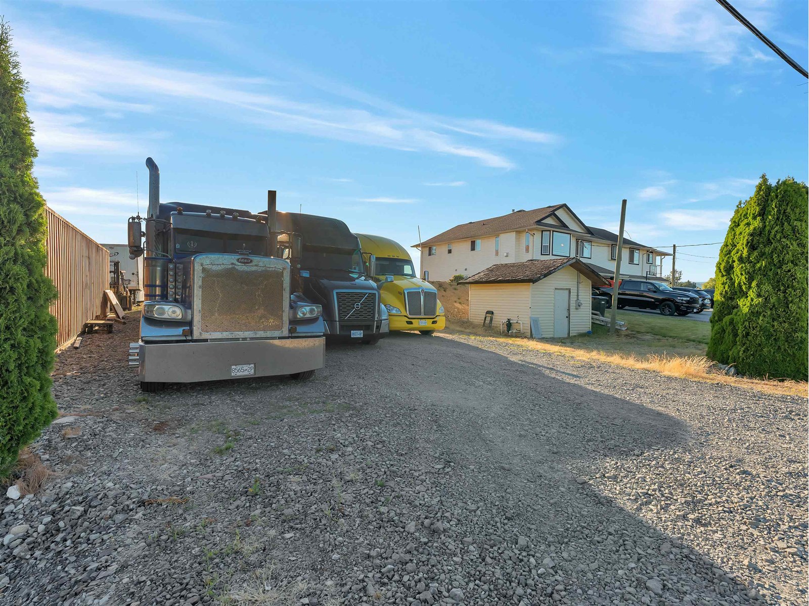 5411 GLADWIN ROAD