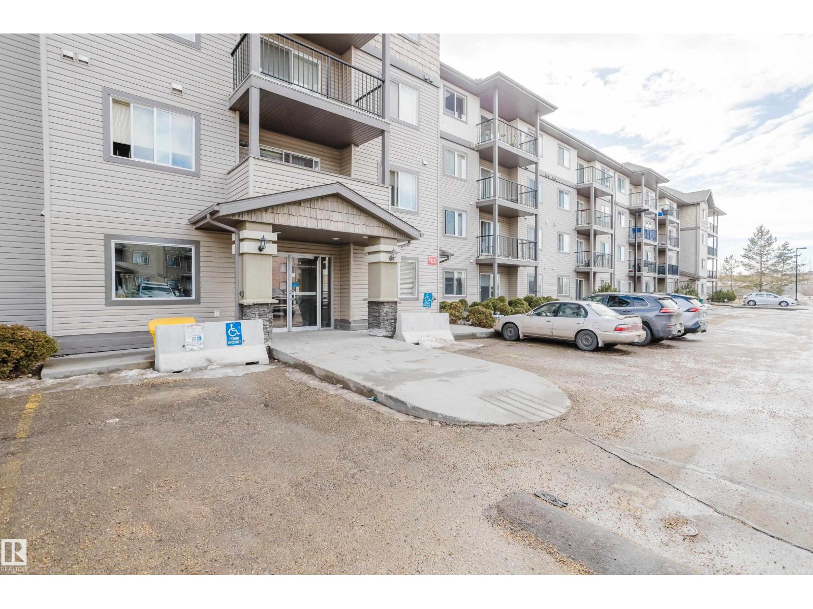 #113 309 CLAREVIEW STATION DR NW