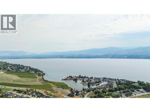 1569 Gregory Road West Kelowna BC V4T2V7