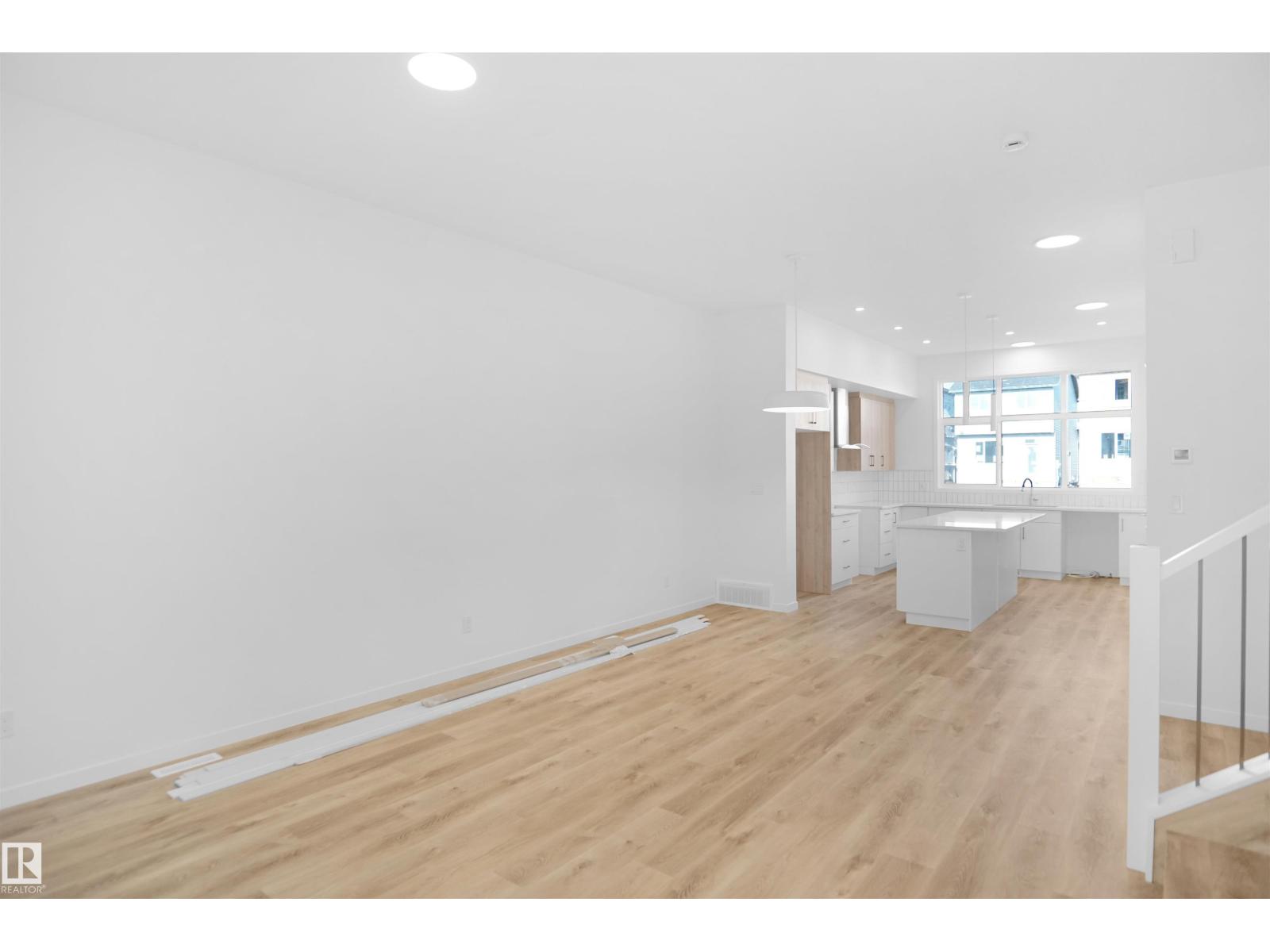 5115 PARC REUNIS WY