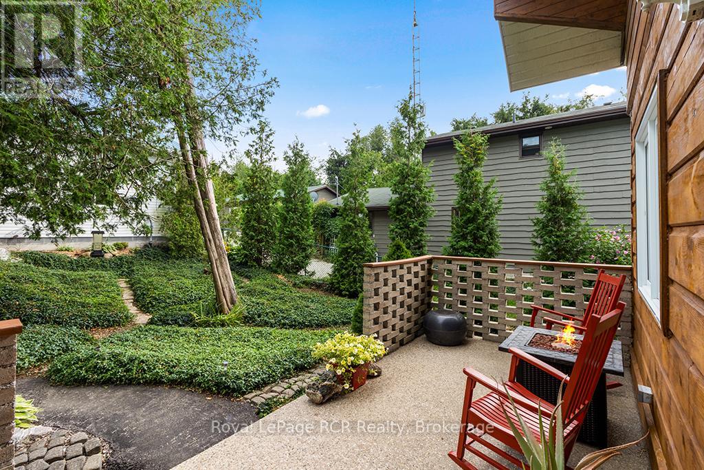 183 LAKESHORE ROAD