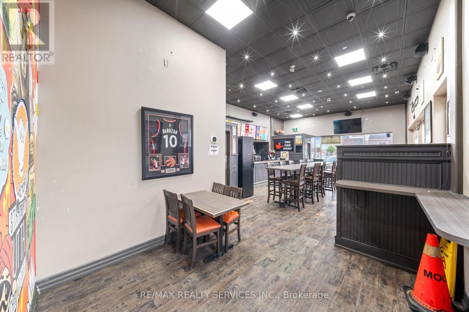 14 - 4550 EBENEZER ROAD