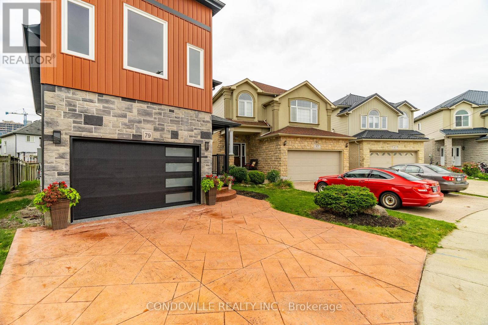 79 WINDING MEADOW COURT