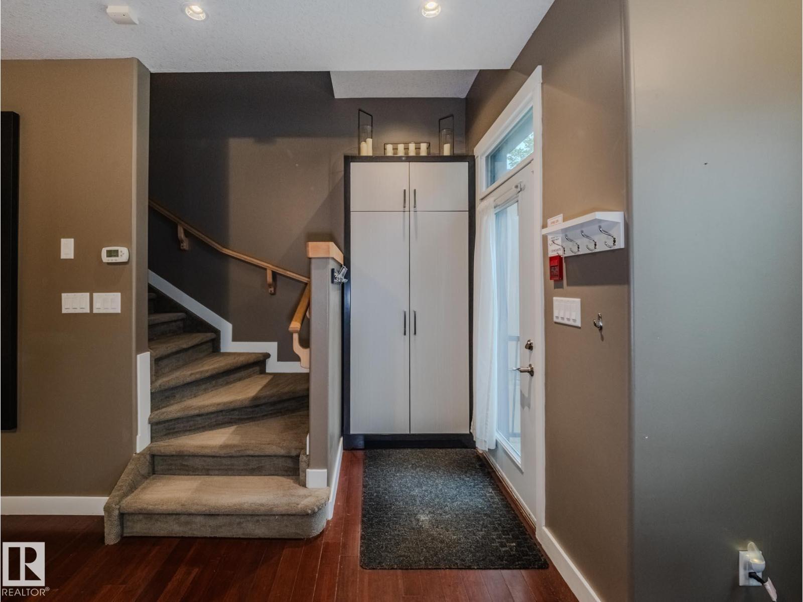 8306 108 ST NW