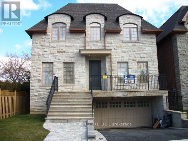 Photo 1 of 17 — 33 YOEMANS ROAD E, Toronto (Clanton Park), ON M3H0A6