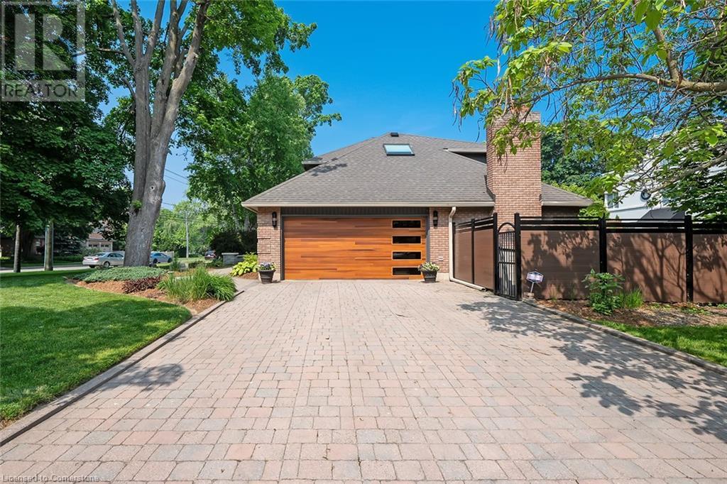 2428 LAKESHORE Road