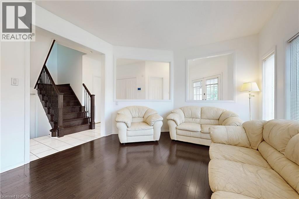 6509 VALIANT Heights