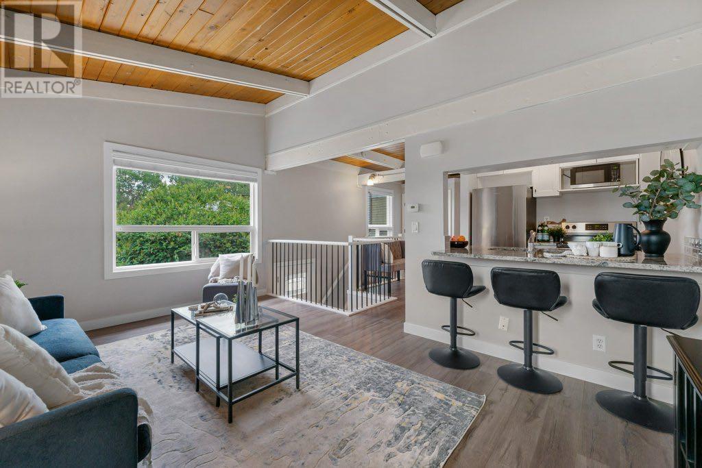 105, 11010 Bonaventure Drive SE