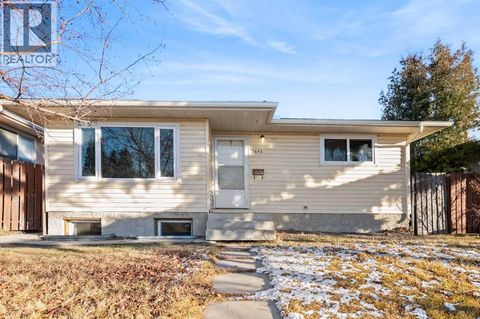 1643 Marlyn Way NE Calgary AB t2a3k8