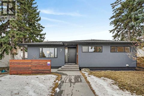 7 Westminster Place SW Calgary AB T3C2S8