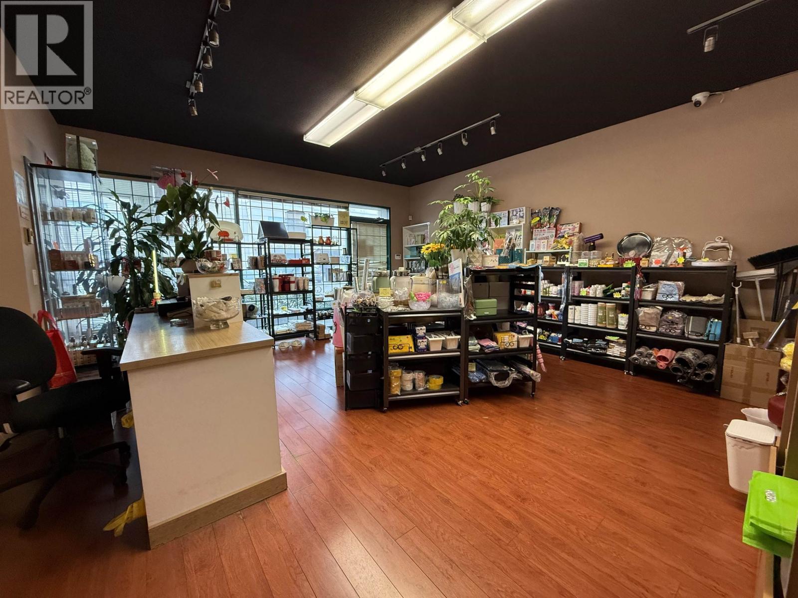 228 13986 CAMBIE ROAD