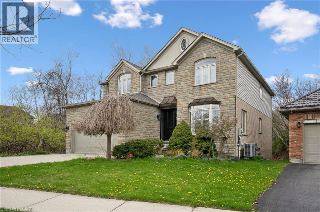 872 CREEKSIDE Drive