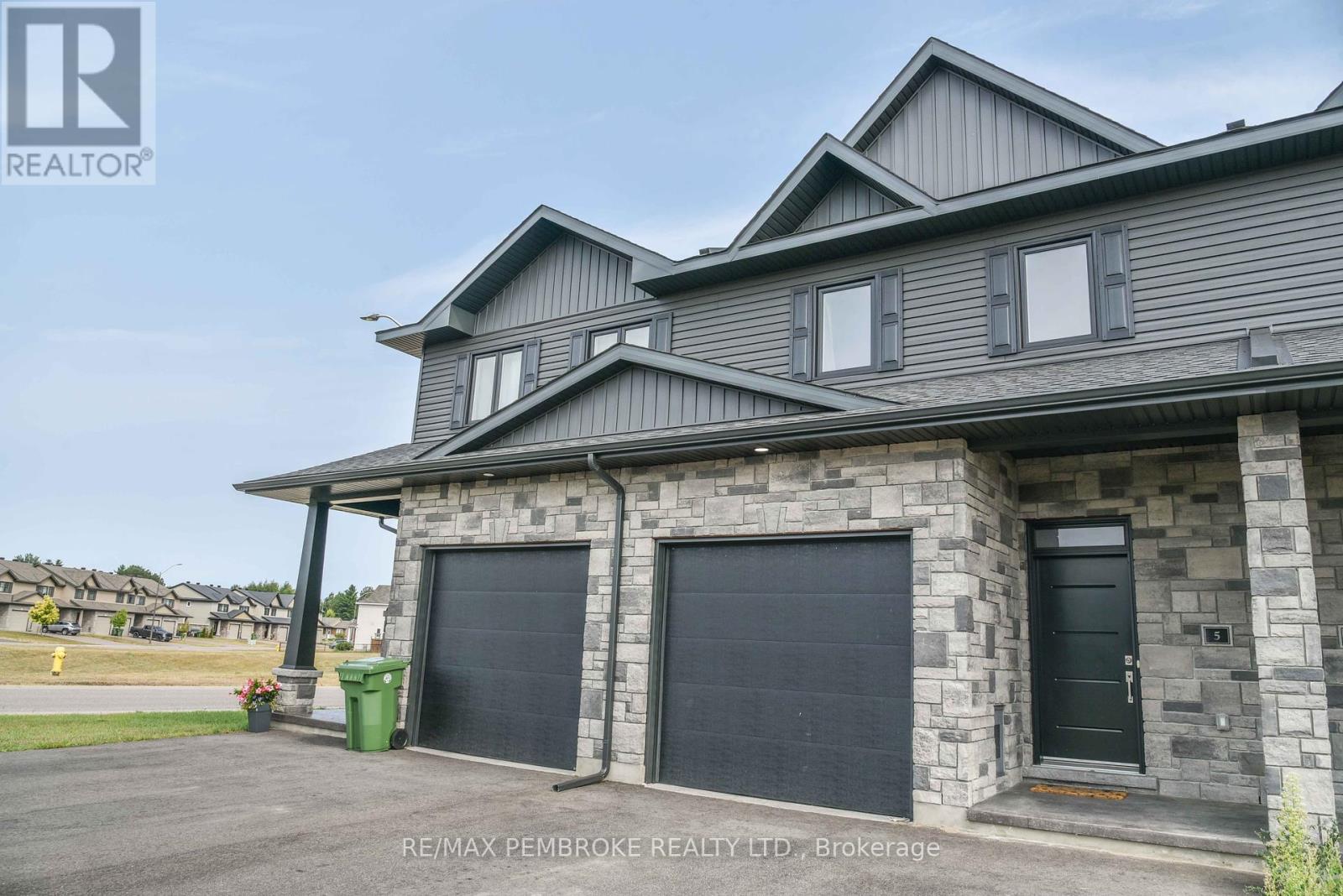 5 CHAD STREET