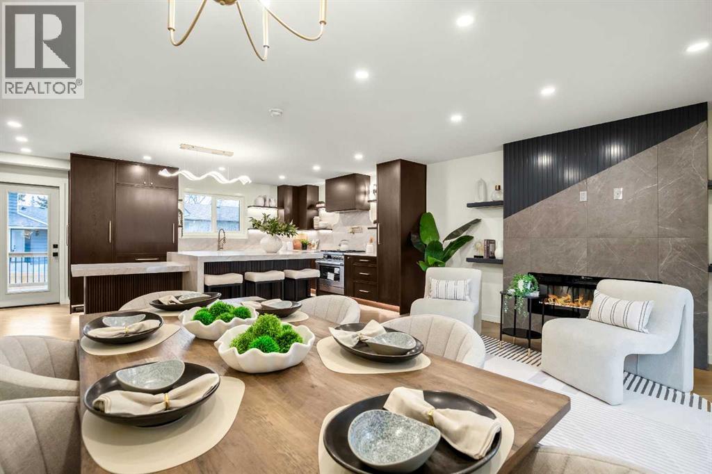 216 Oakridge Place SW