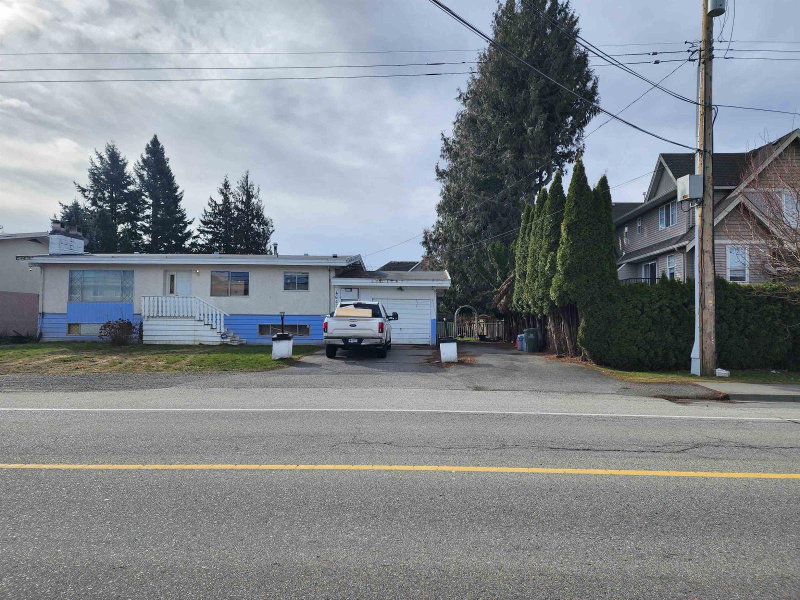 46420 FIRST AVENUE|Chilliwack Proper East