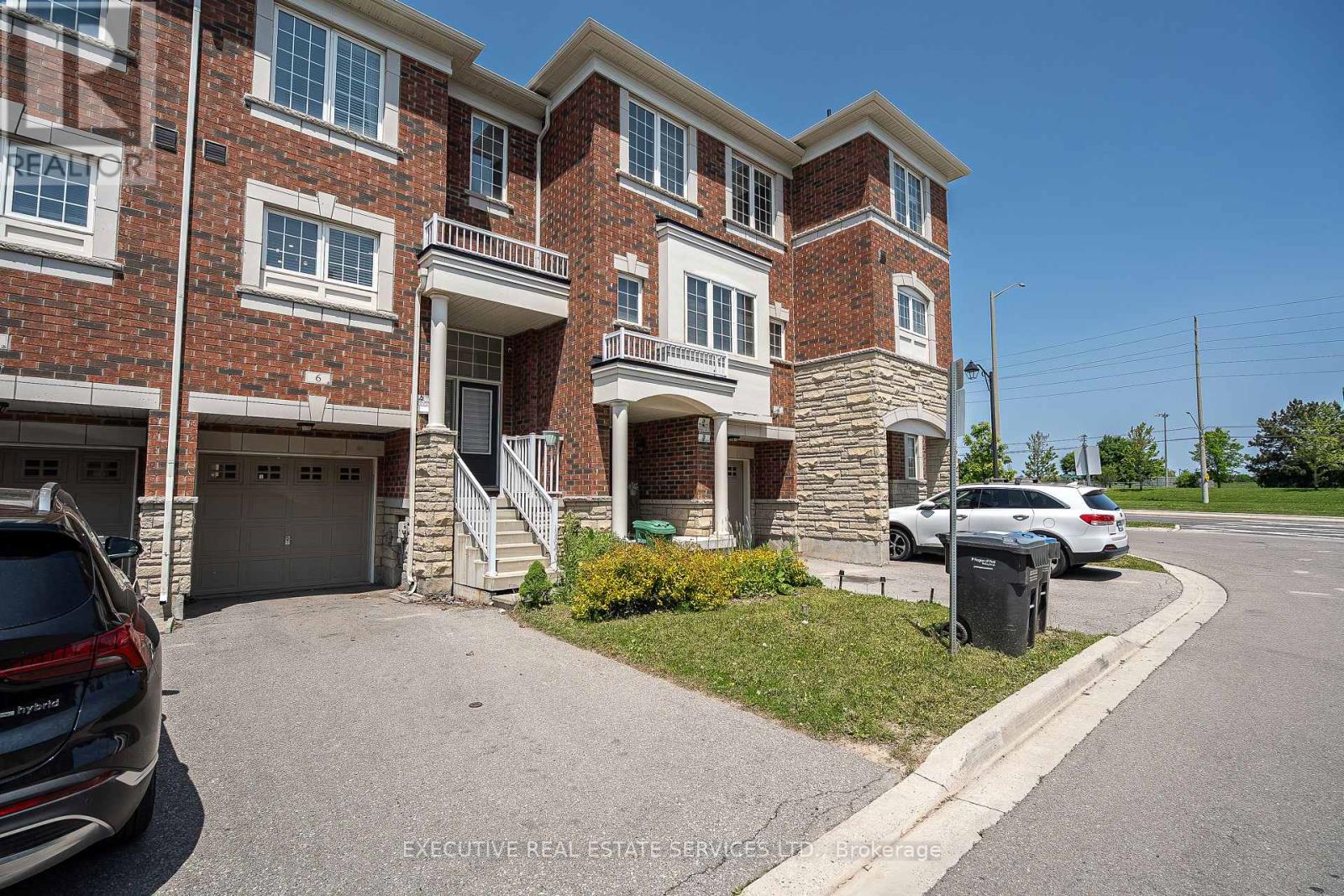 6 ABERCOVE CLOSE