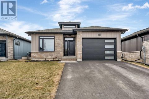 62 HASTINGS PARK DRIVE Belleville (Belleville Ward) ON K8P0H7