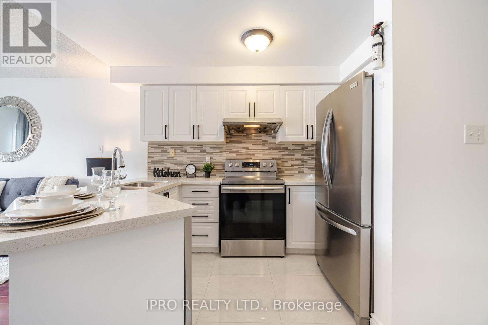 5410 SWEETGRASS GATE