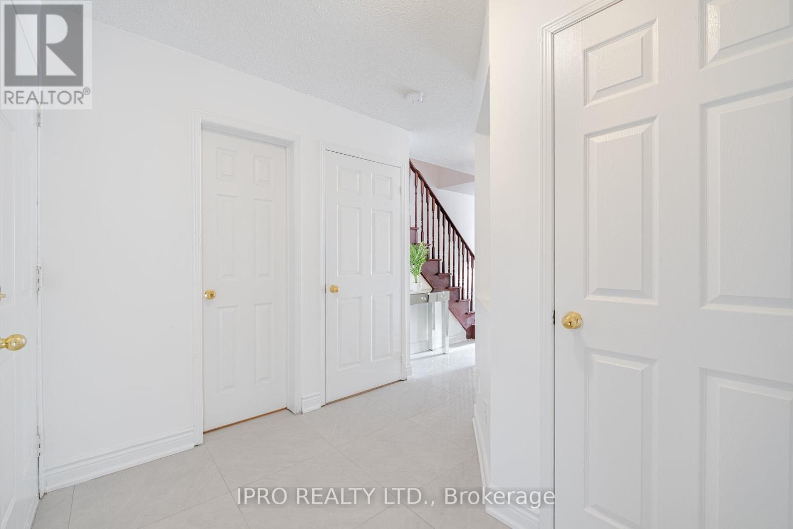 5410 SWEETGRASS GATE