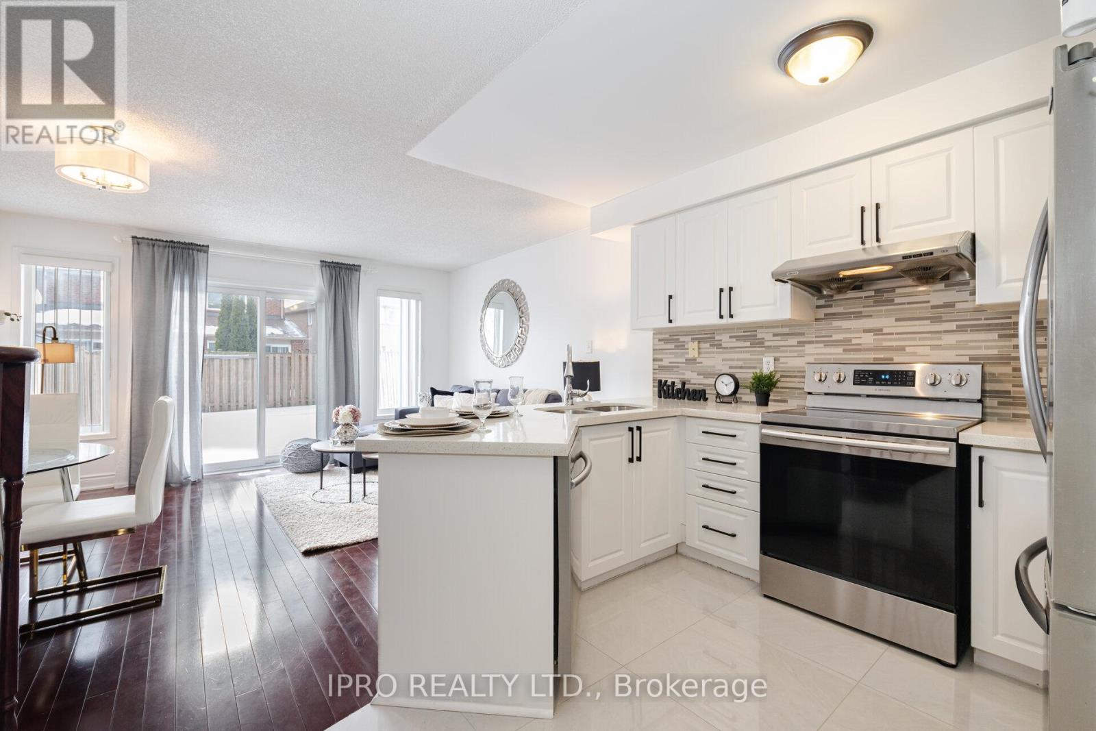 5410 SWEETGRASS GATE