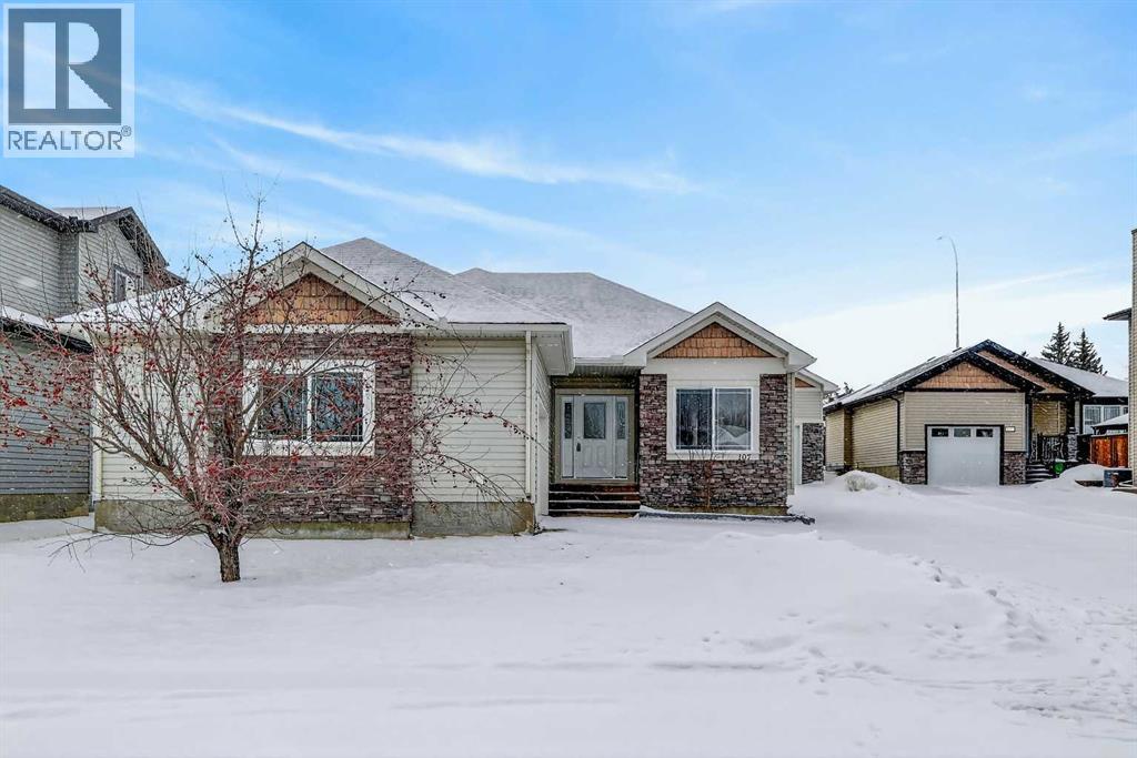 107 Strathmore Lakes Common