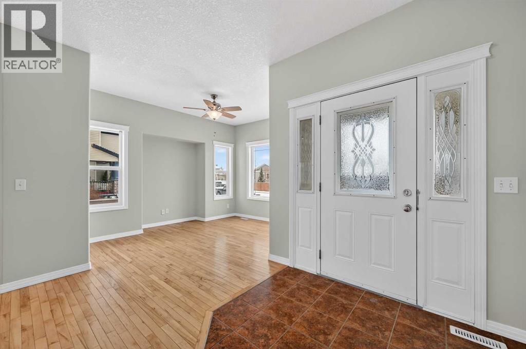 107 Strathmore Lakes Common