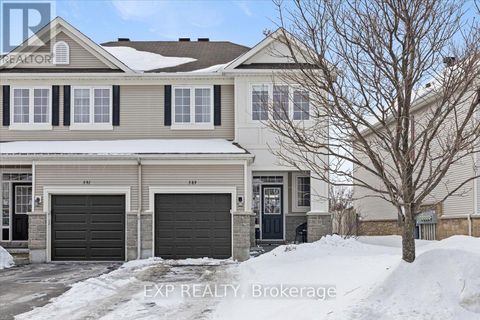 589 PEPPERVILLE CRESCENT Ottawa ON K2M0E7
