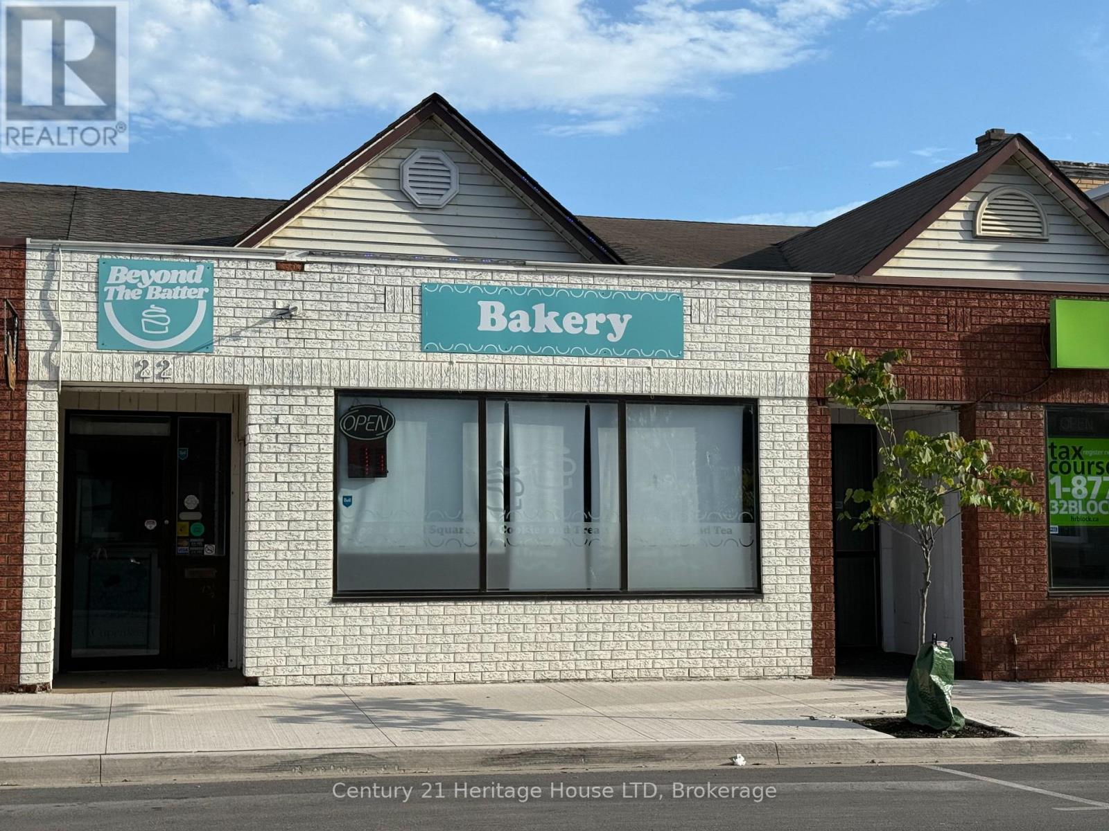 22 CLARENCE STREET E
