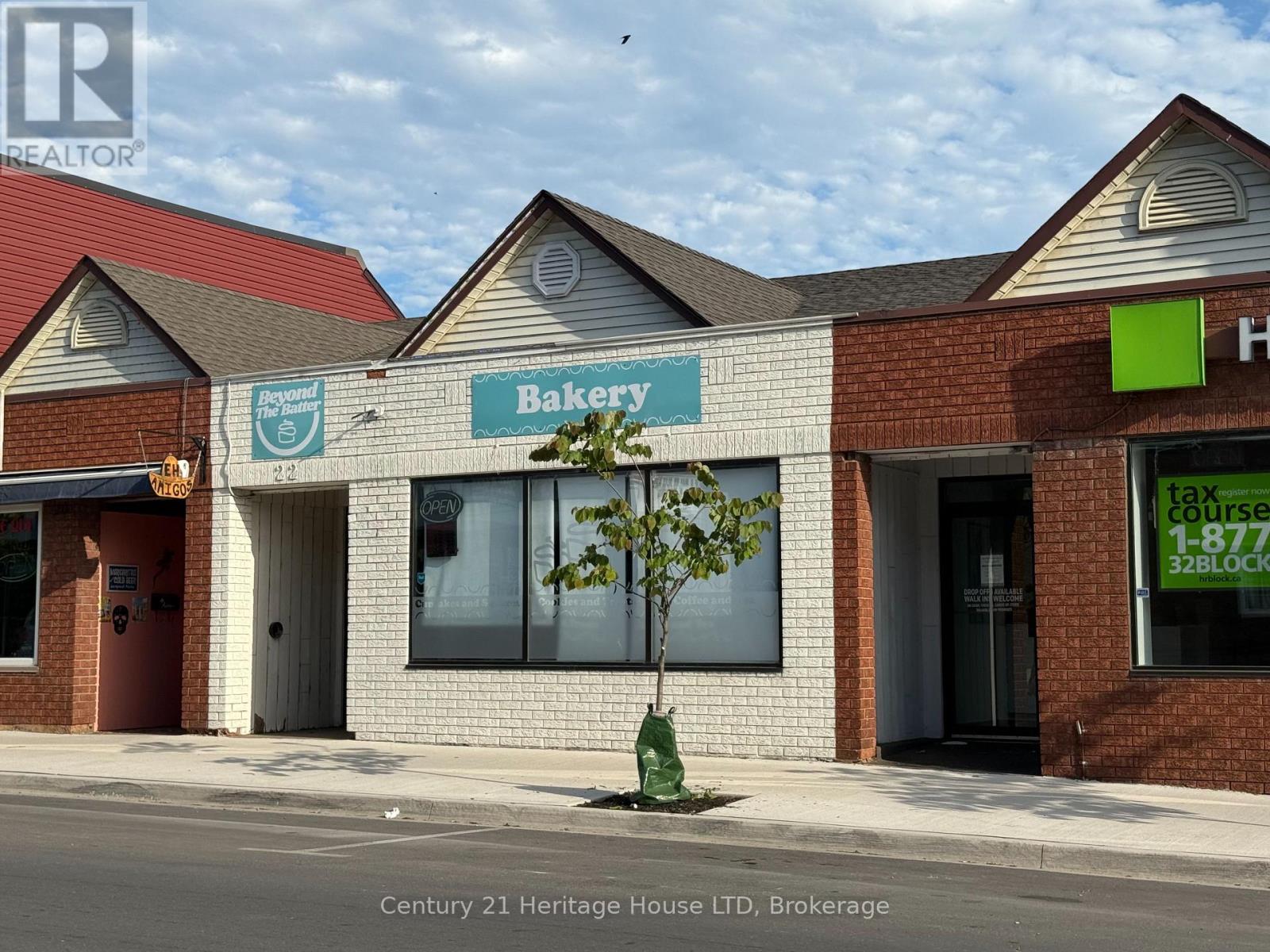 22 CLARENCE STREET E
