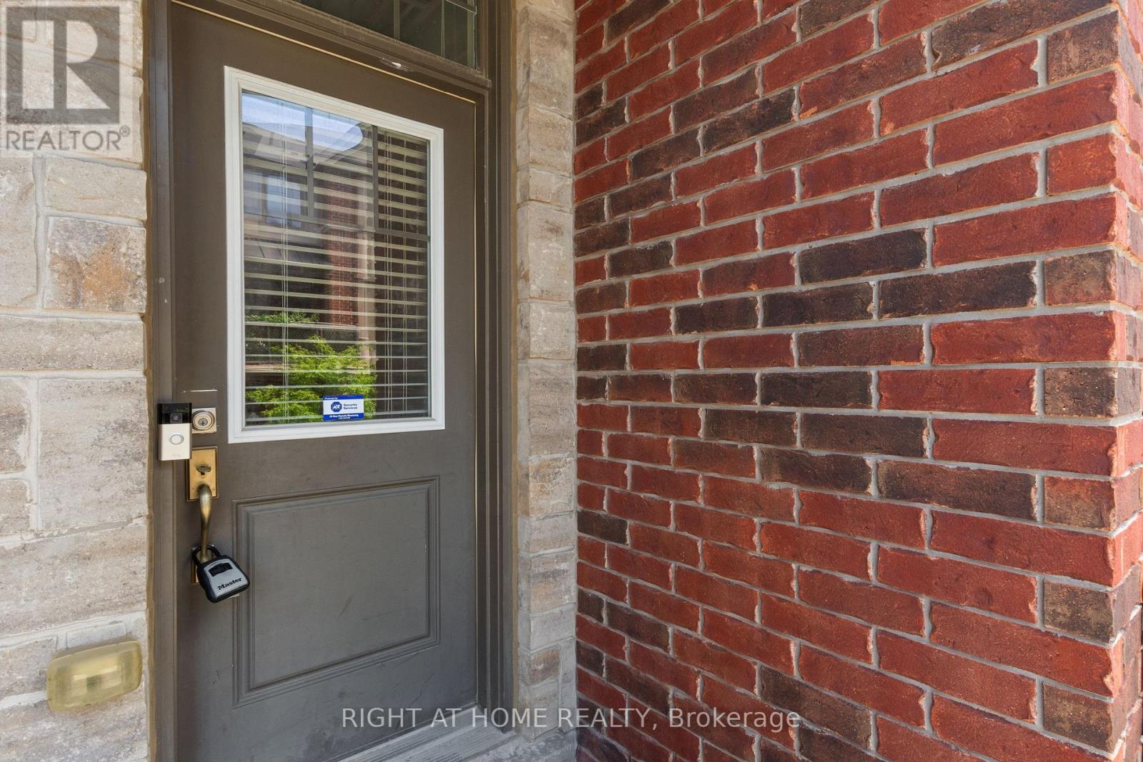 5 ANDRUSS LANE