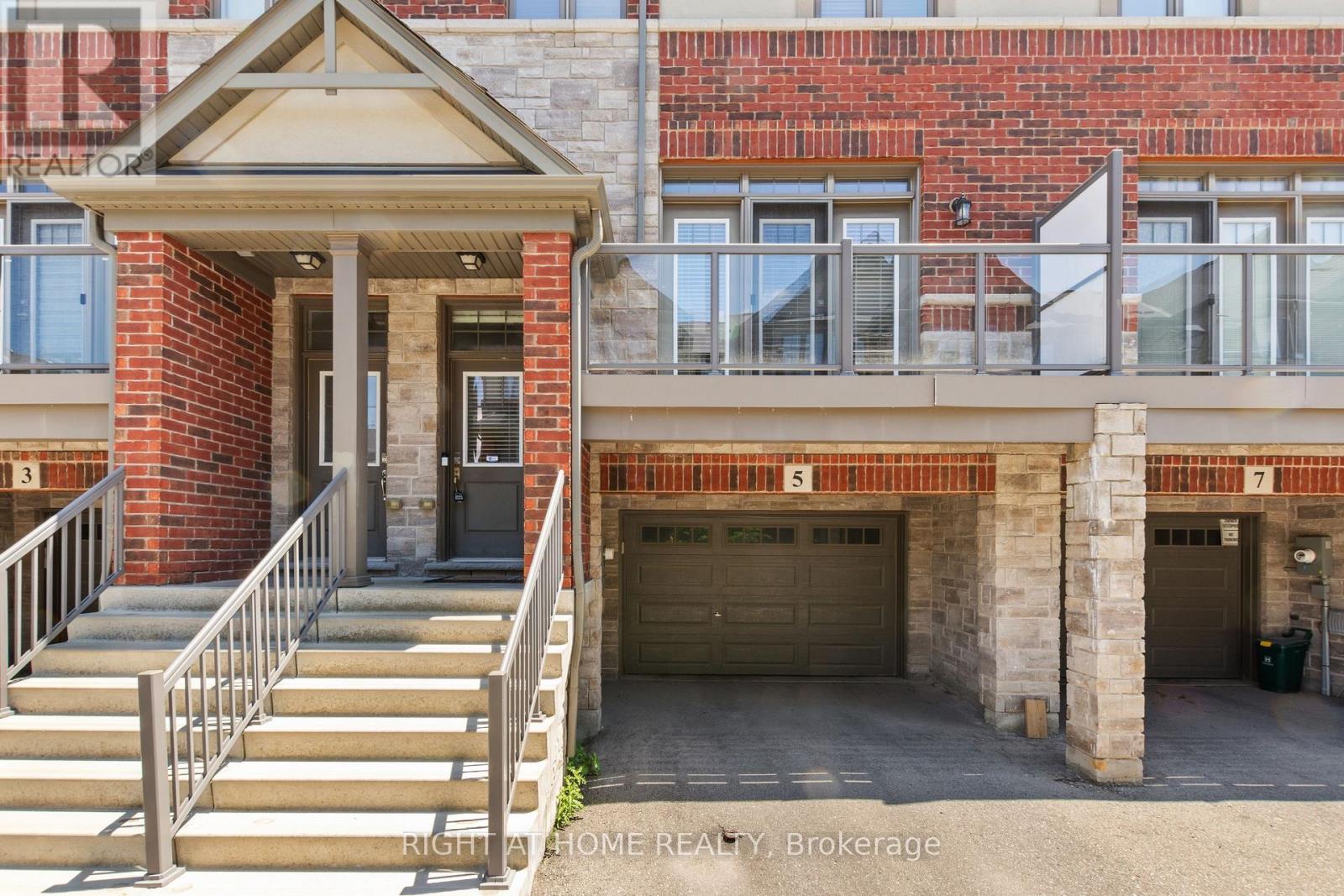 5 ANDRUSS LANE