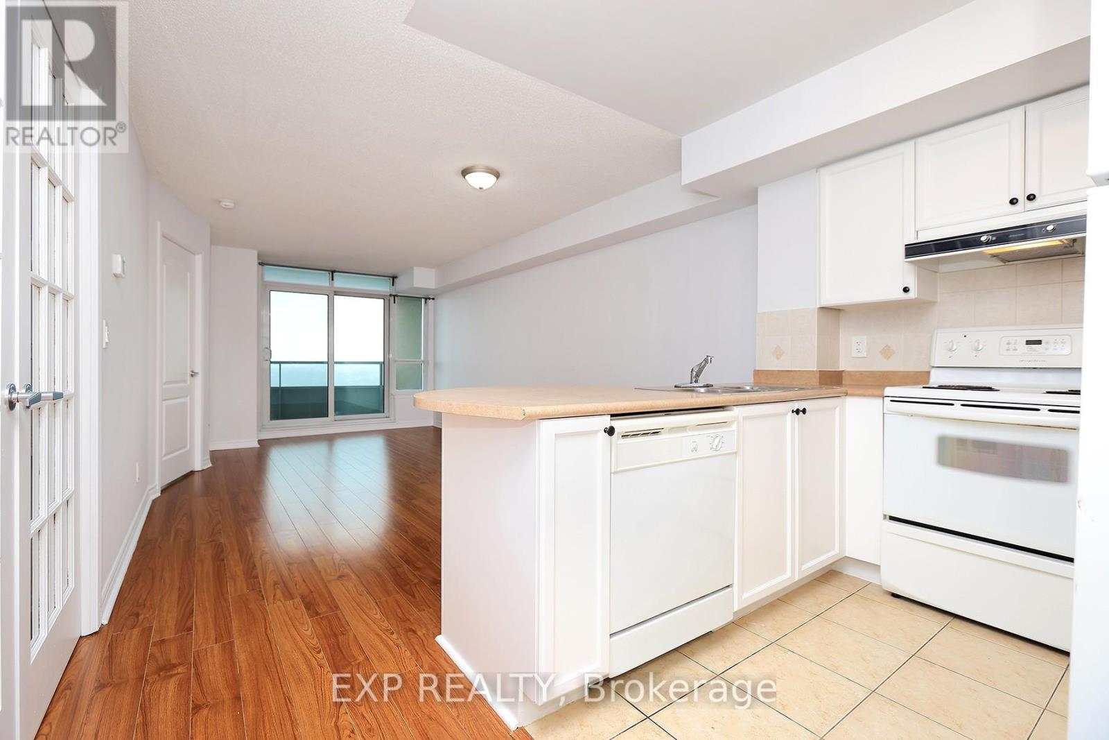 1909 - 17 BARBERRY PLACE