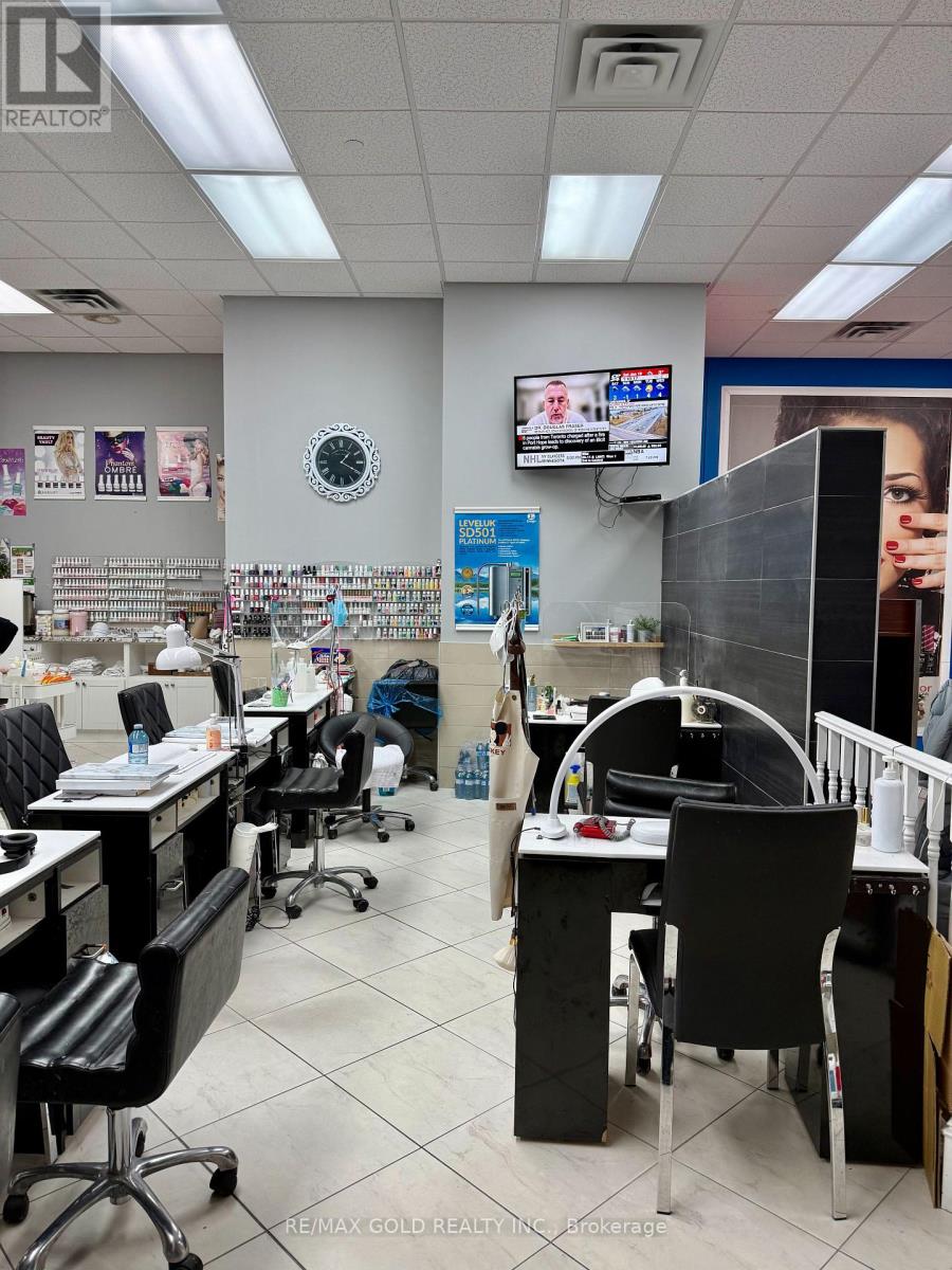 65 - 280 GUELPH STREET