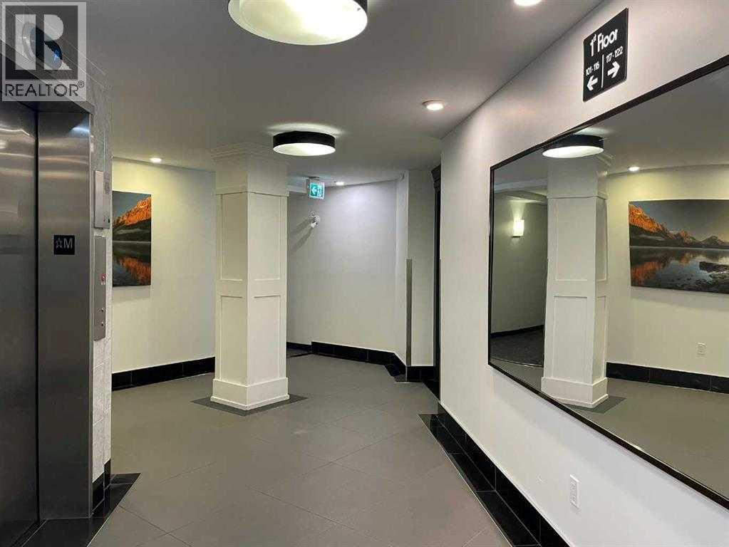 217, 30 Sierra Morena Mews SW