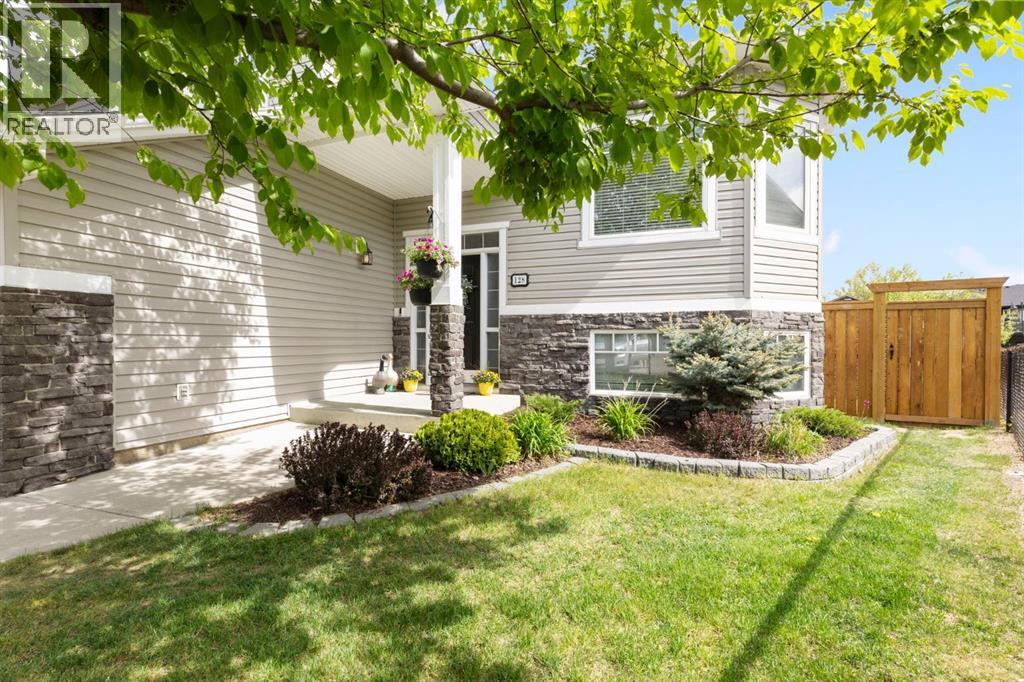 128 Hillcrest Cape
