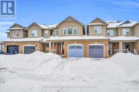 Property photo of 77 commonwealth road, barrie (innis-shore), ON l4m0c9