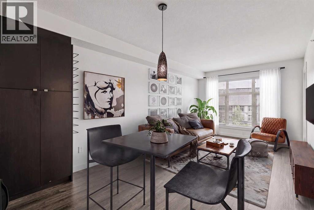 225, 15 Aspenmont Heights SW