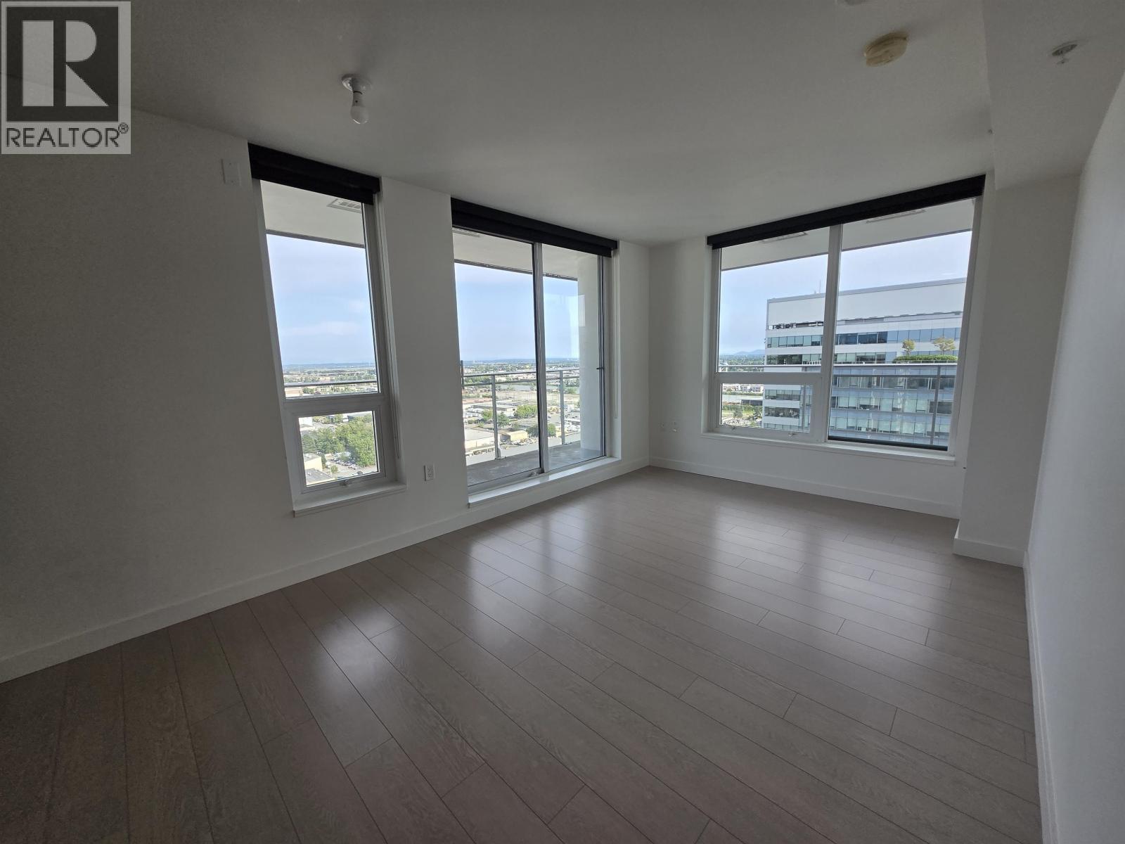 280X 455 SOUTHWEST MARINE DRIVE