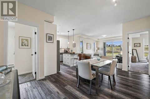 4313, 15 Sage Meadows Landing NW Calgary AB T3P1E5