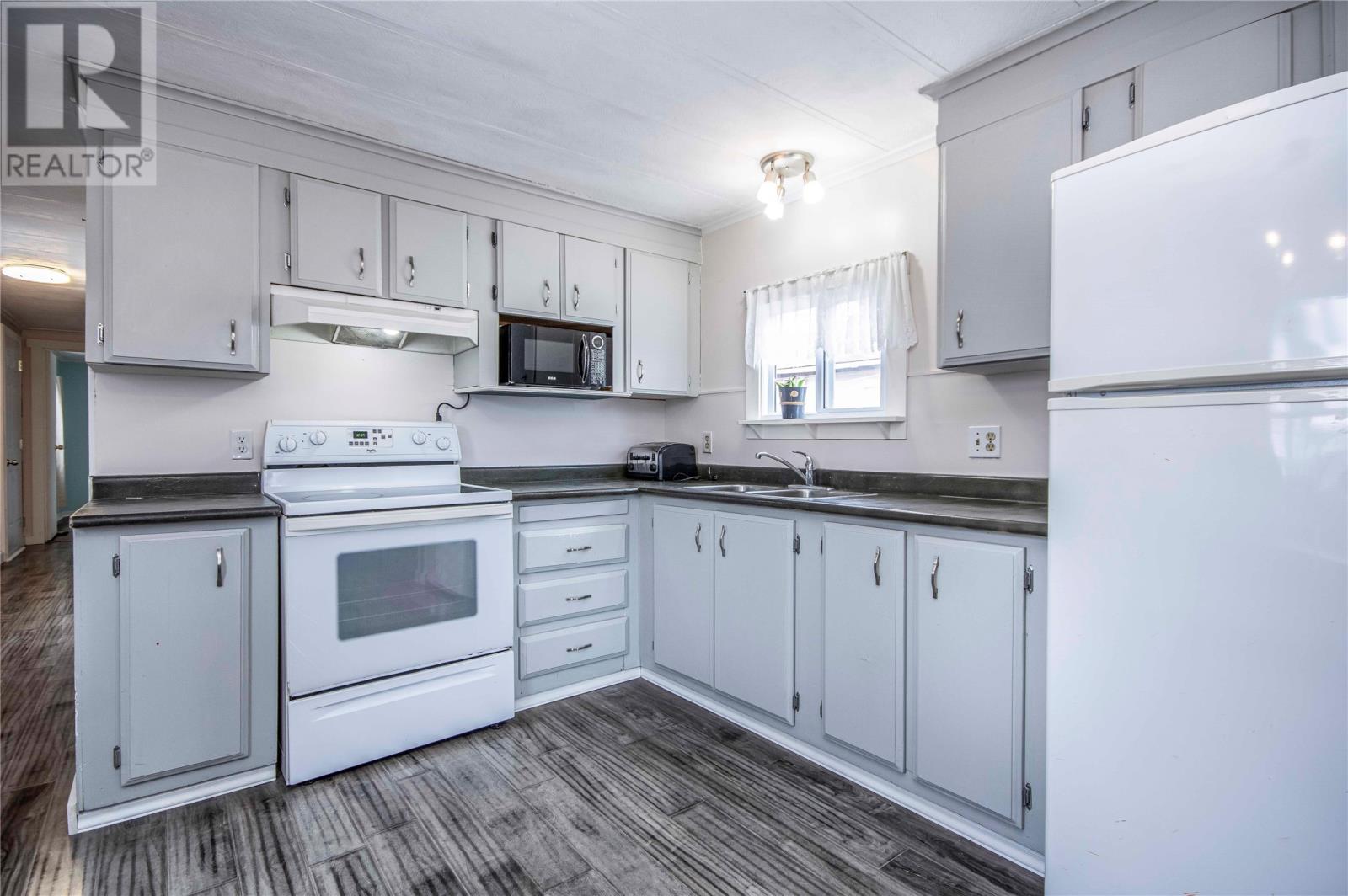 85 Hussey Drive